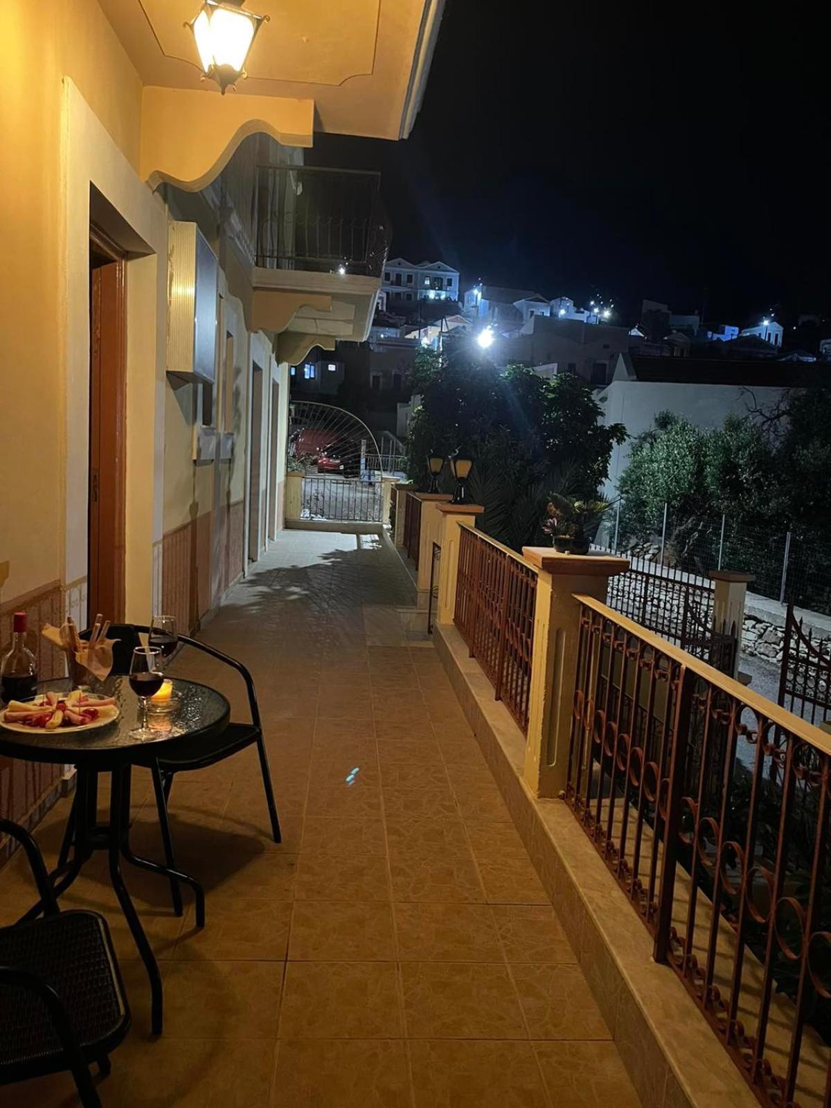 Villa Pinotsi Simi Dış mekan fotoğraf